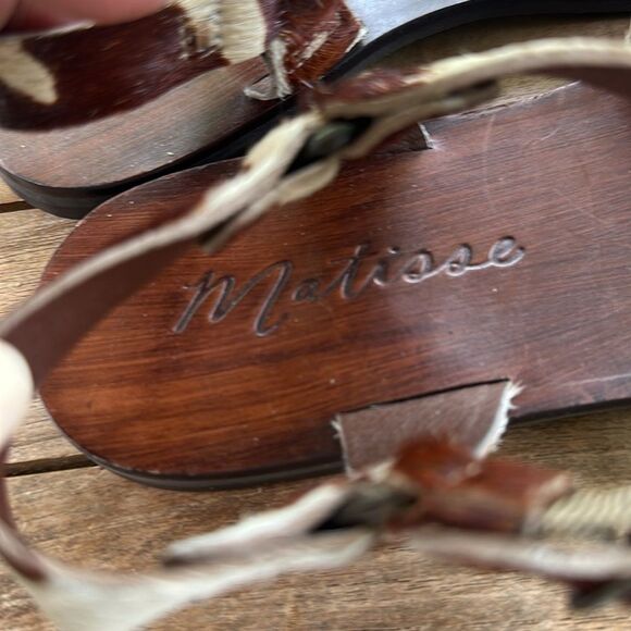 Matisse Faux Fur Crisscross Slingback Sandal 8 - Picture 5 of 7